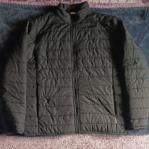 Men's Classic Black Puffer Jacket - Picture 1 of 10